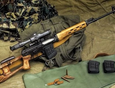 Το όπλο του ελεύθερου σκοπευτή SVD Dragunov που σκορπά τον τρόμο (φωτό, βίντεο)